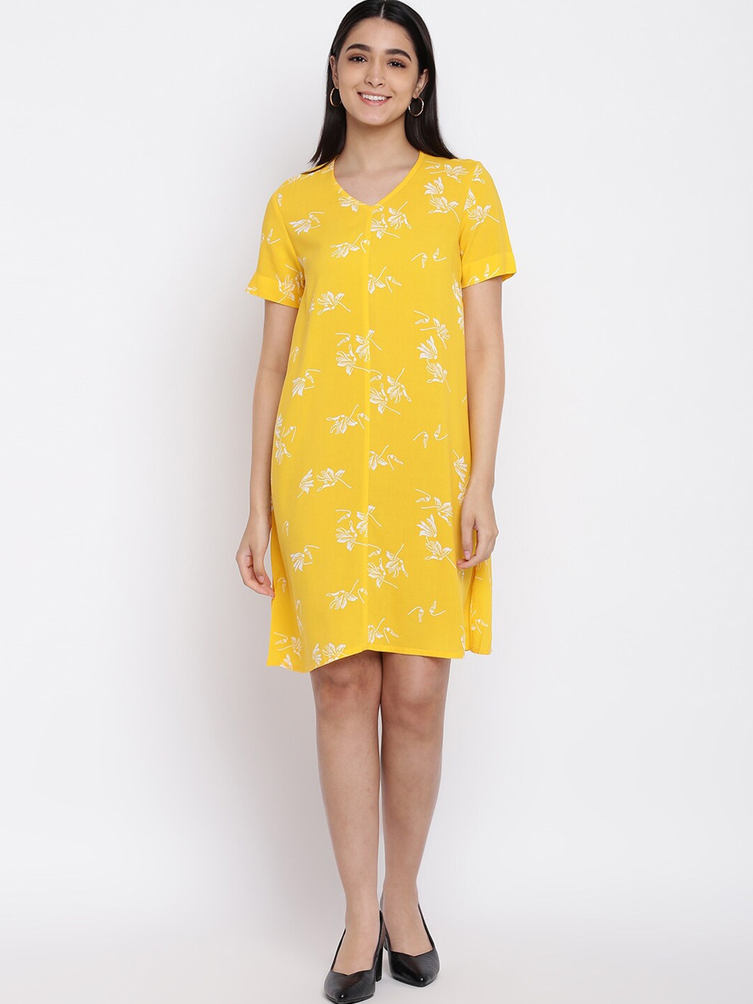 

abof Women Yellow & White Floral A-Line Dress