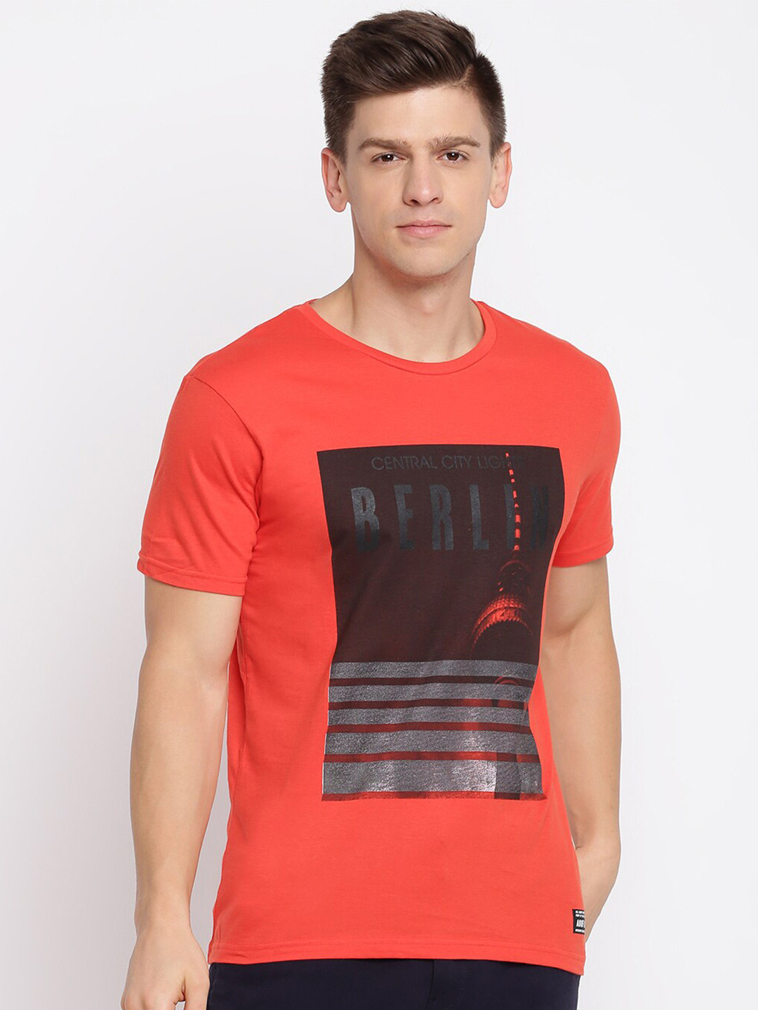 

abof Men Red Printed Cotton T-shirt