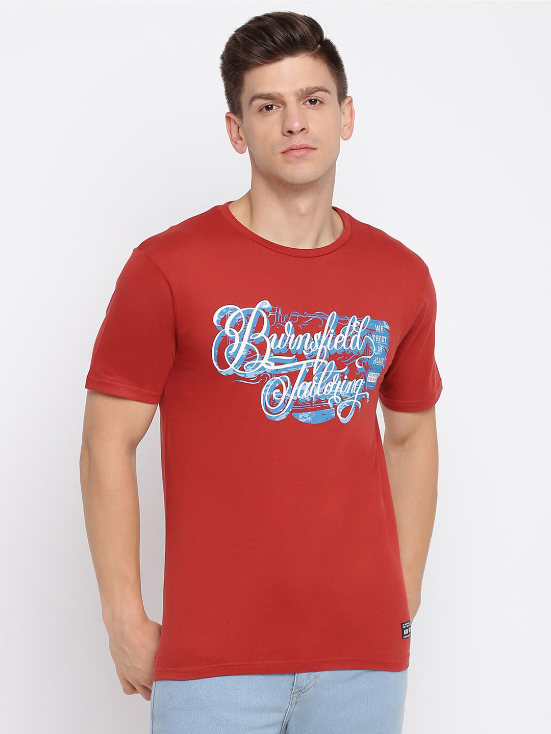 

abof Men Maroon Typography Printed Slim Fit T-shirt