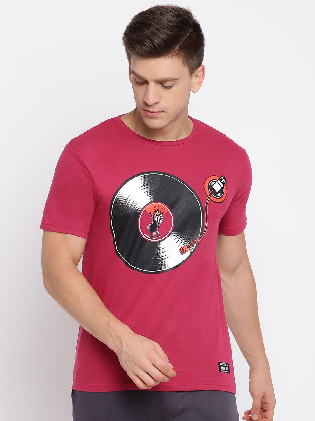 

abof Men Red Printed Cotton T-shirt
