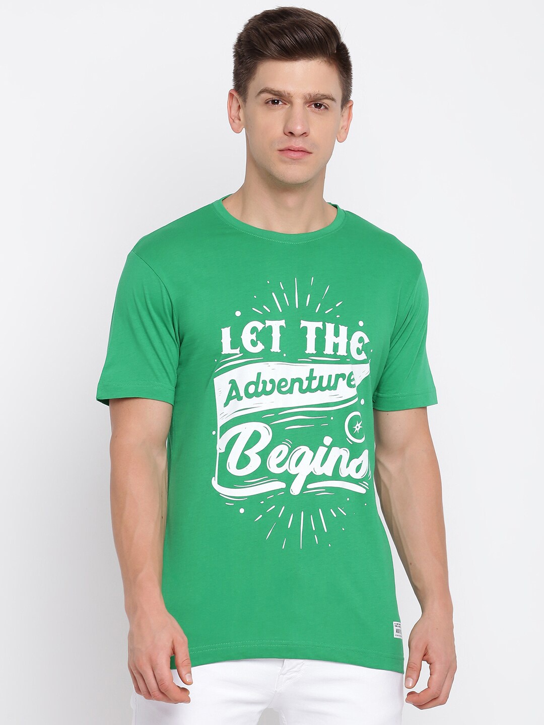 

abof Men Green Typography Printed Round Neck Short Sleeves T-shirt