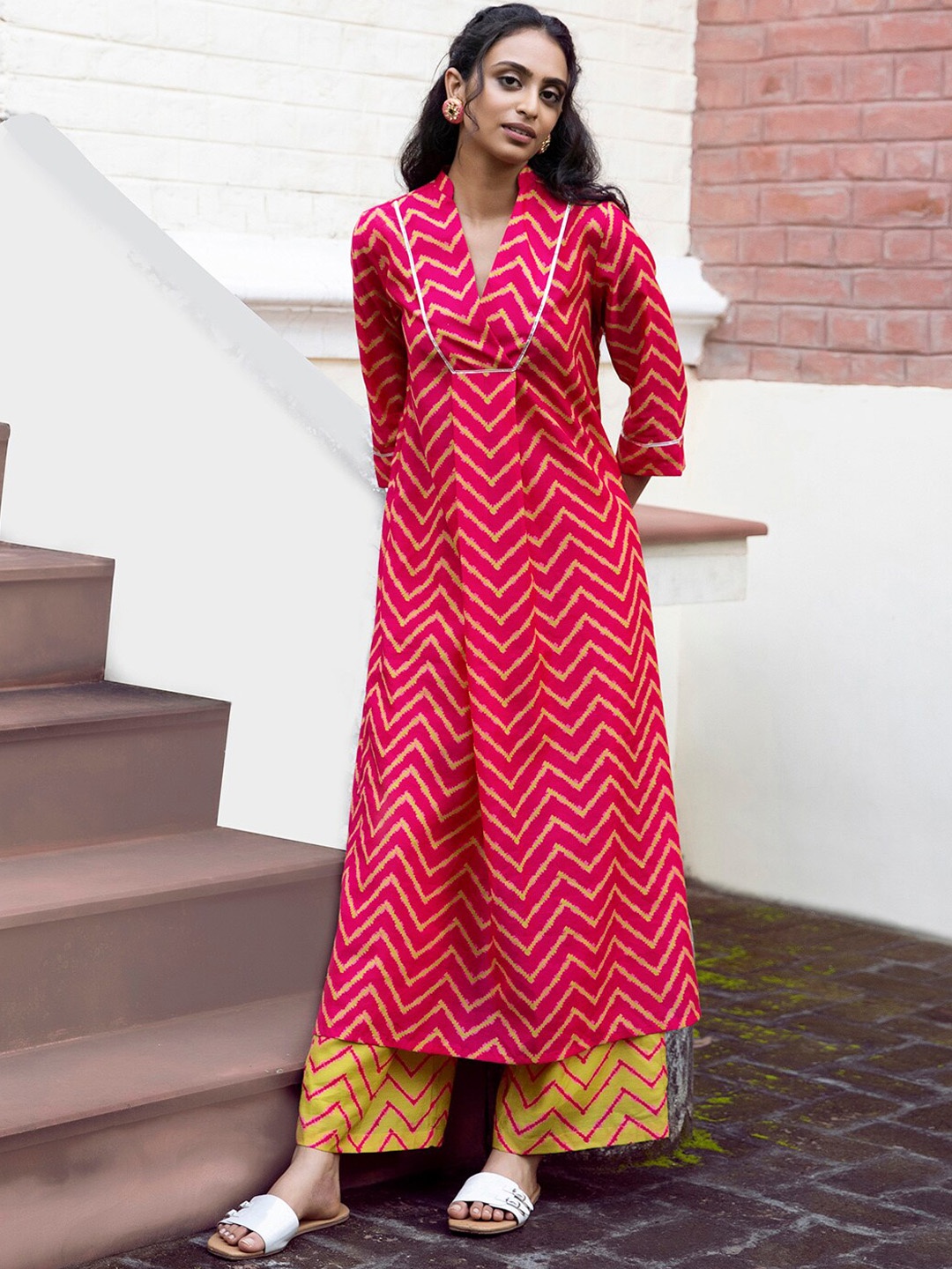 

Pink Fort Women Pink Printed Kurta with Palazzo