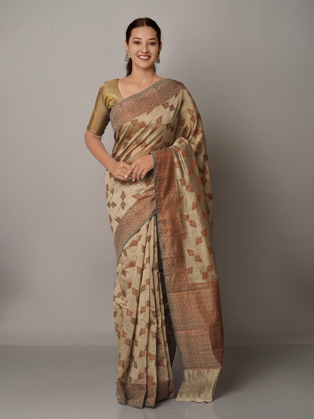 

Unnati Silks Grey & Gold-Toned Ethnic Motifs Zari Silk Cotton Chanderi Saree