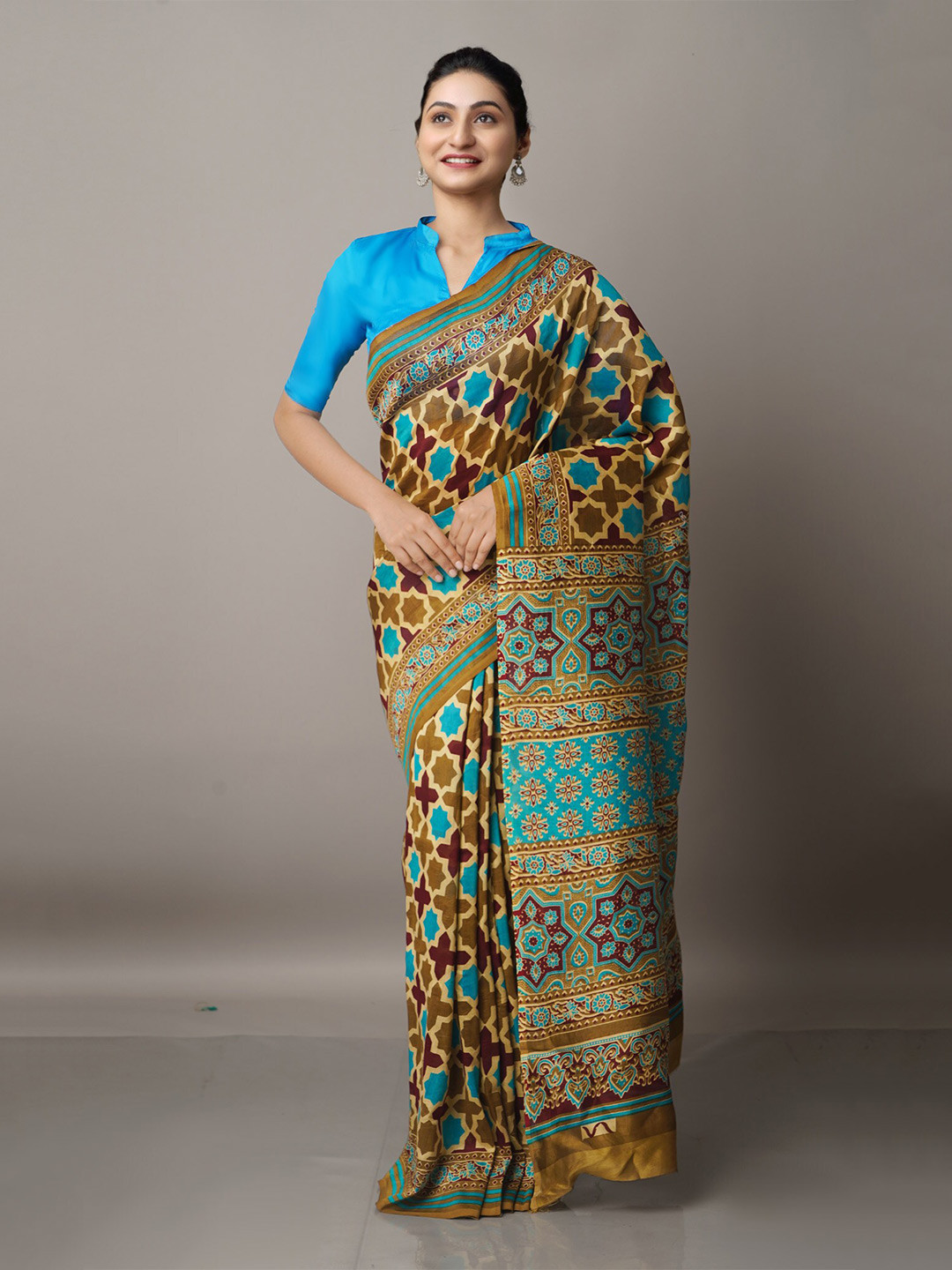 

Unnati Silks Blue & Brown Zari Silk Cotton Chanderi Saree