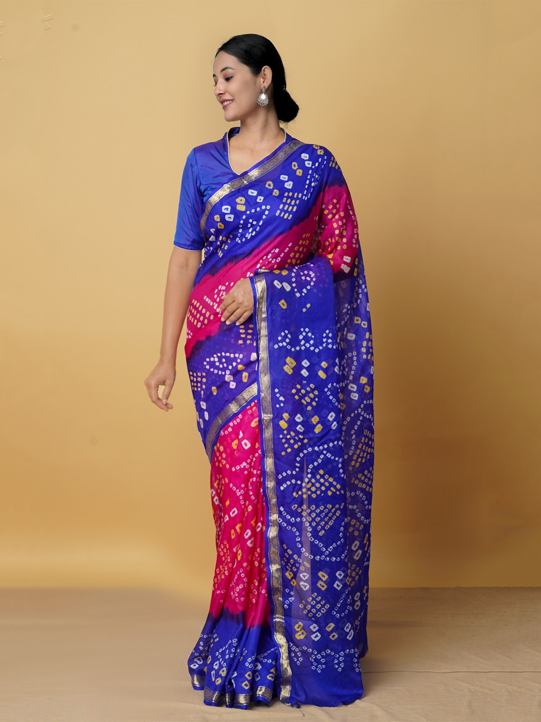 

Unnati Silks Pink & Grey Bandhani Zari Pure Silk Bandhani Saree