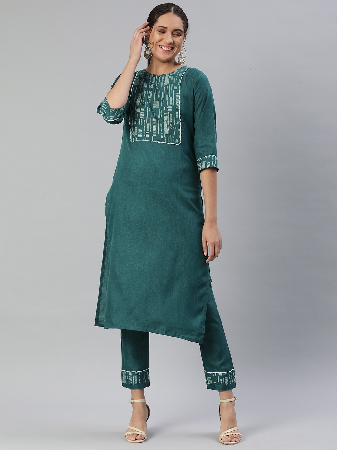 

SheWill Women Teal Printed Gotta Patti Kurta with Trousers