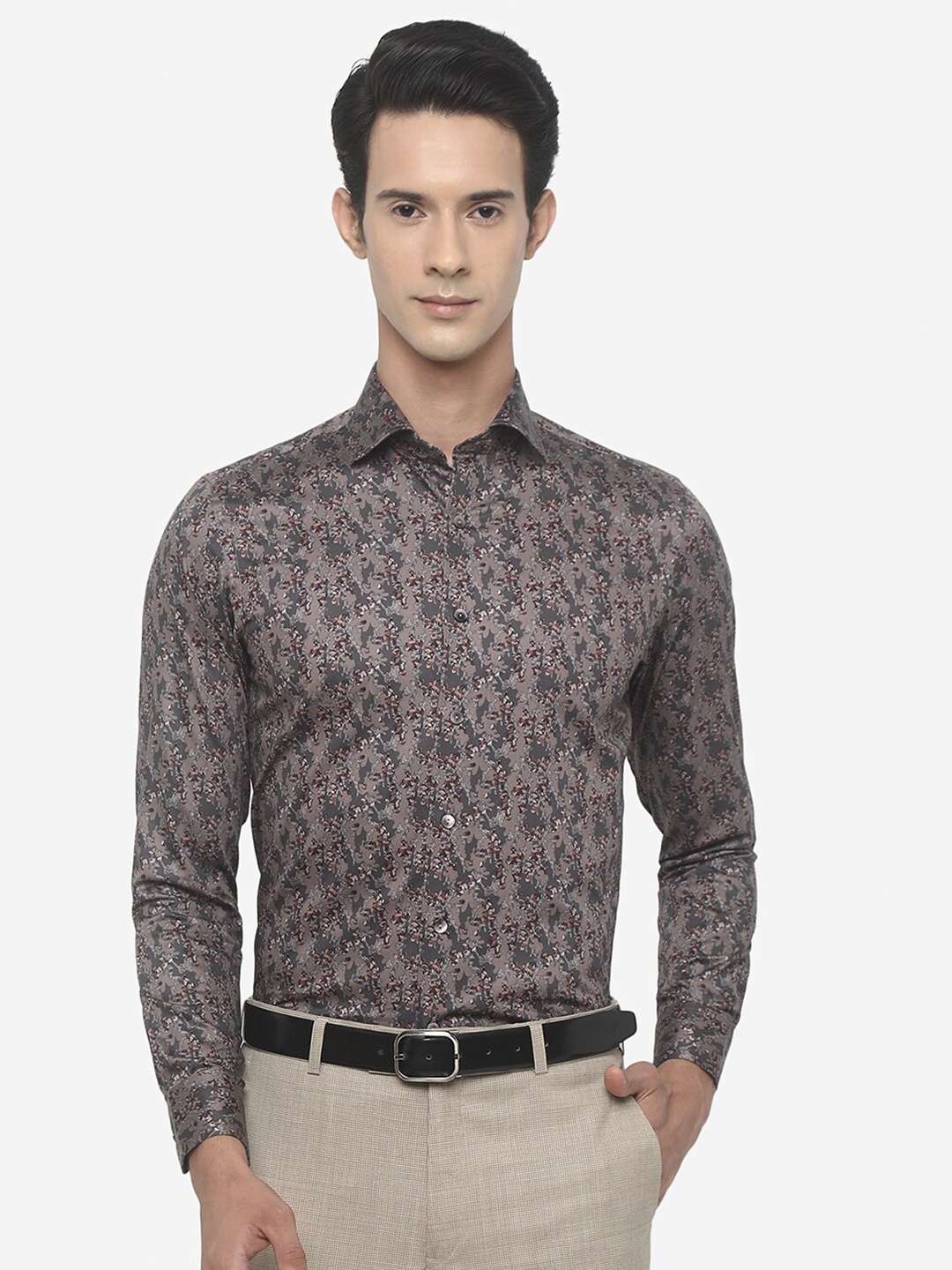 

WYRE Men Slim Fit Floral Printed Formal Shirt, Grey