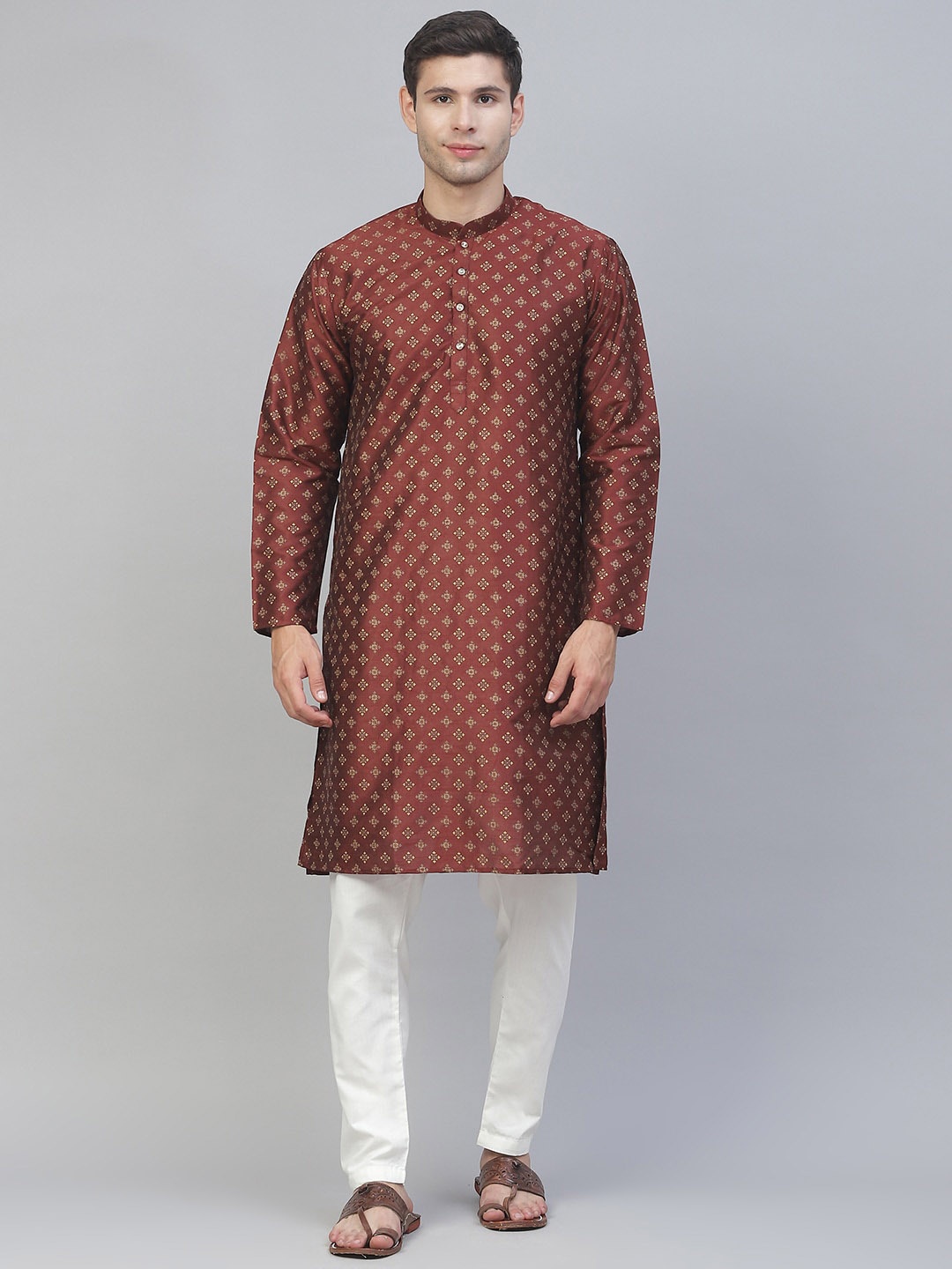 

MANQ Men Maroon Thread Work Kurta