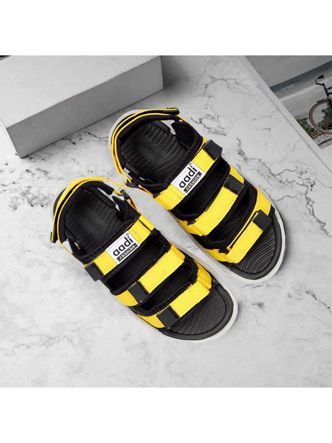 

aadi Men Yellow & Black Velcro Fabric Comfort Sandals