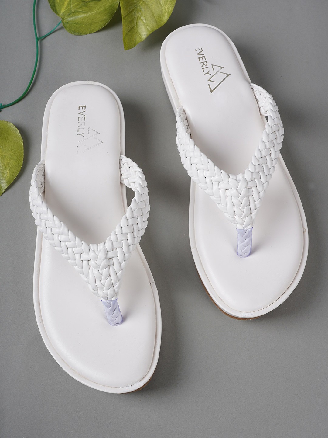 

EVERLY Women White T-Strap Flats