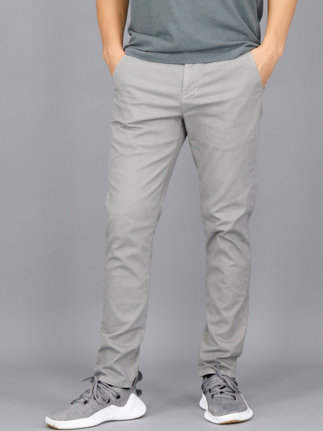 

FREESOUL Men Grey Chinos Trousers