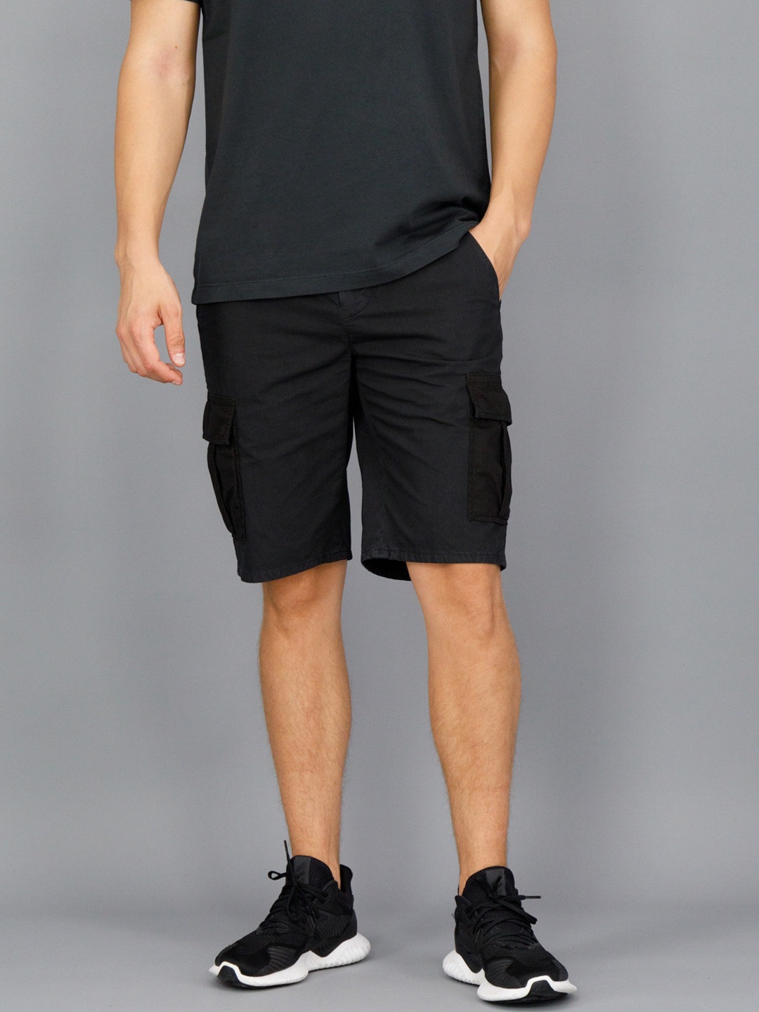 

FREESOUL Men Black Regular Fit Cargo Cotton Shorts