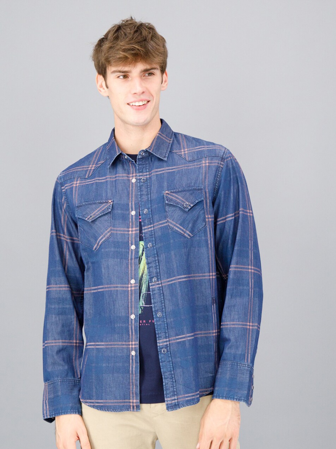 

FREESOUL Men Checked Pure Cotton Casual Shirt, Blue
