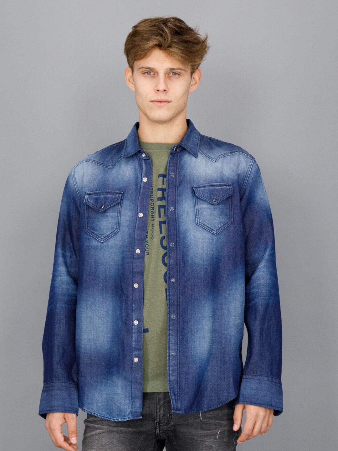 

FREESOUL Men Faded Casual Shirt, Blue