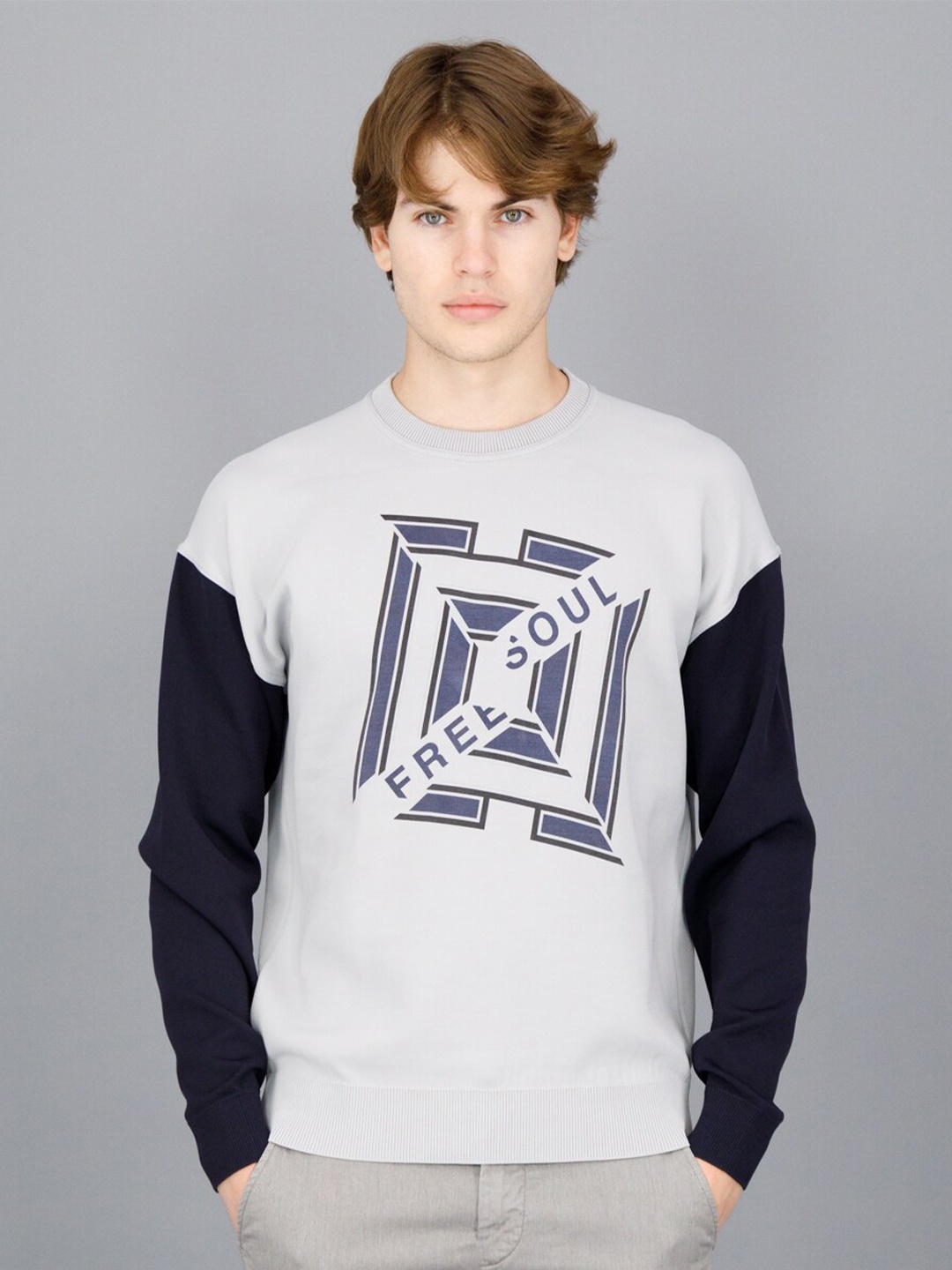 

FREESOUL Men Grey Printed Sweatshirt