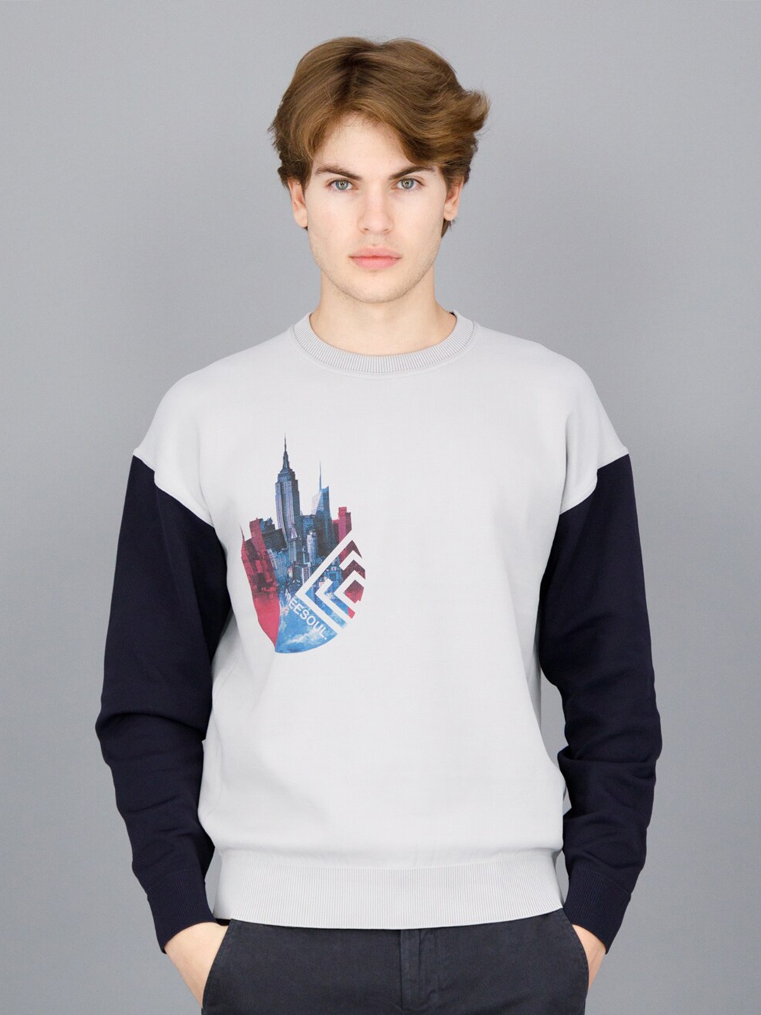 

FREESOUL Men Grey & Black Printed Sweatshirt