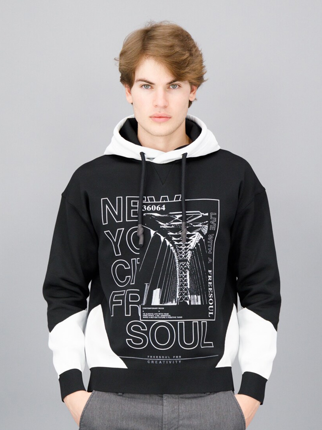 

FREESOUL Men Printed Hooded Sweatshirt, Black