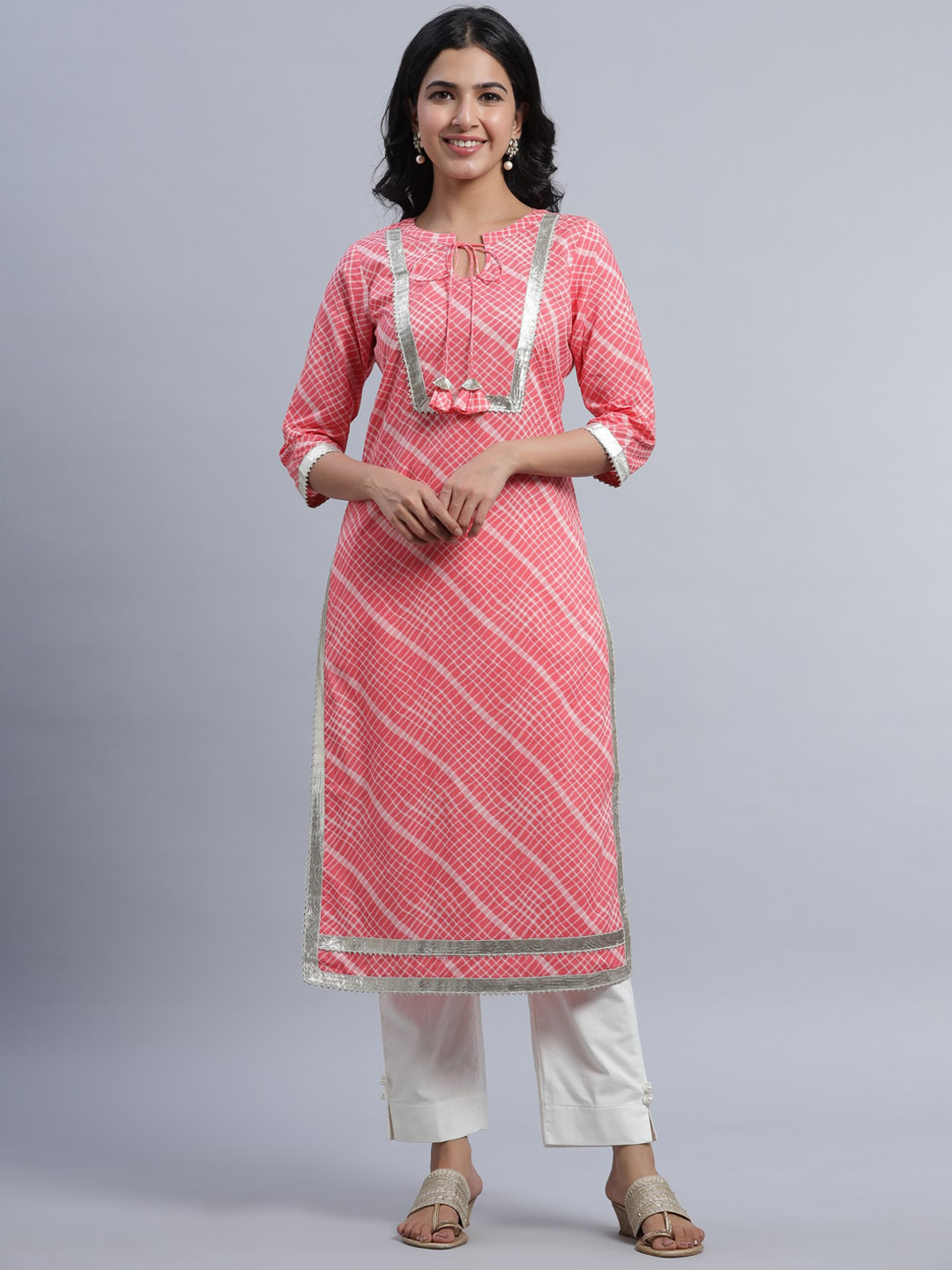 

Indian Virasat Women Peach-Coloured Geometric Printed Gotta Patti Cotton Kurta