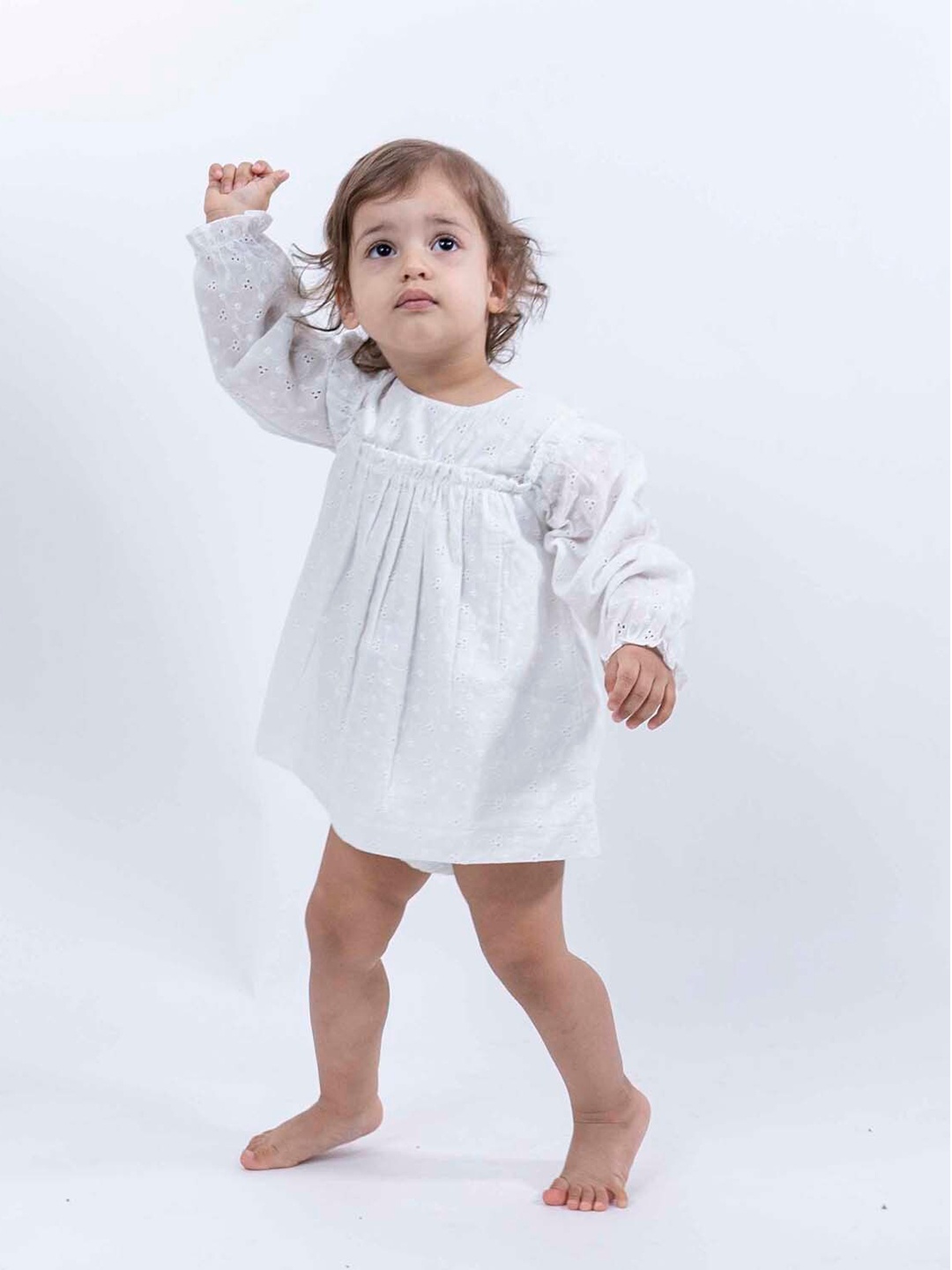 

haus & kinder Girls White Tunic with Shorts