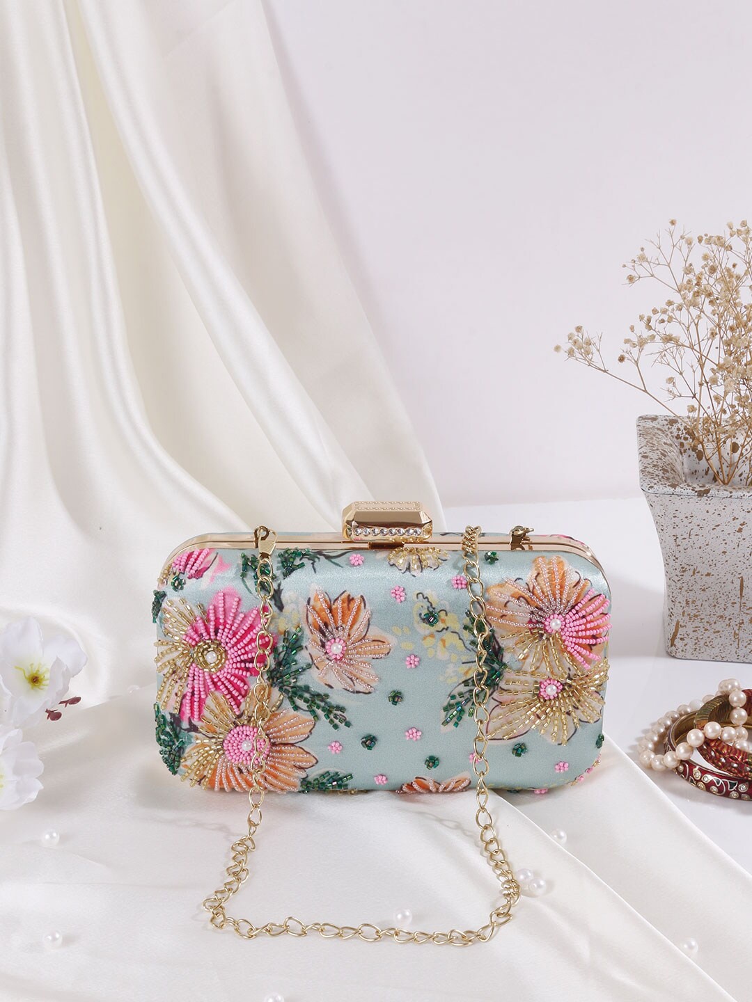 

Swisni Green & Pink Embroidered Envelope Clutch