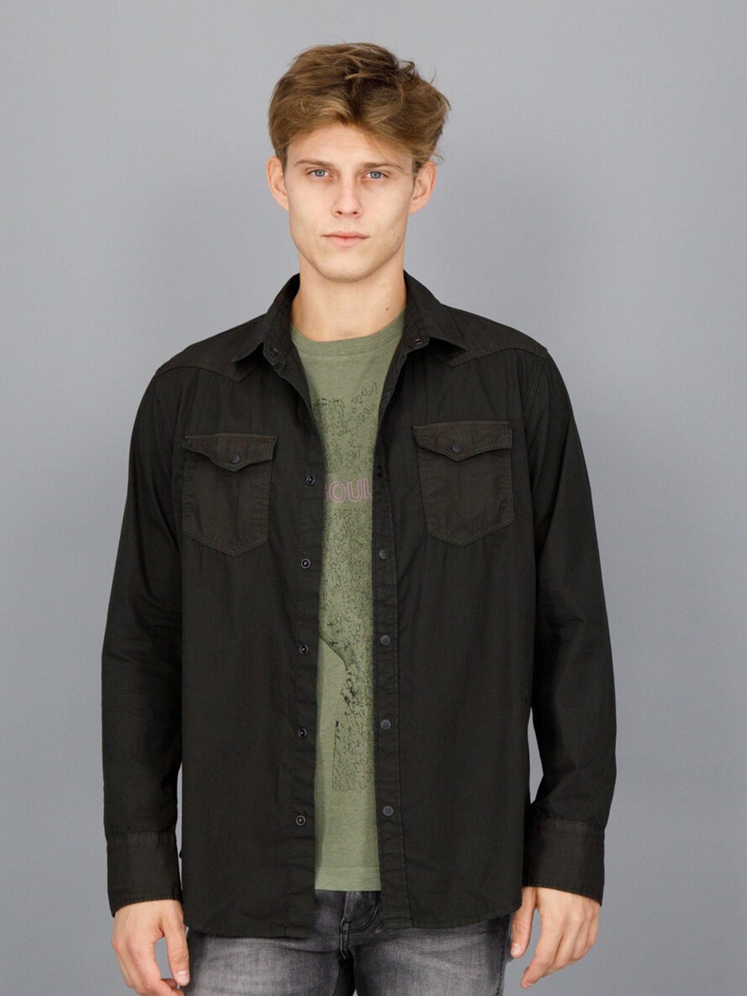 

FREESOUL Men Solid Pure Cotton Casual Shirt, Black