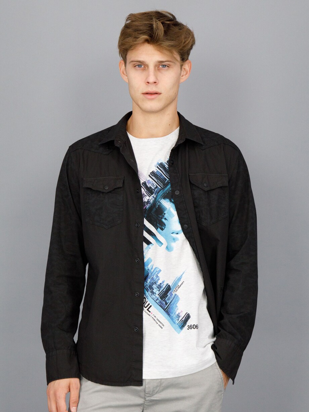 

FREESOUL Men Solid Pure Cotton Casual Shirt, Black