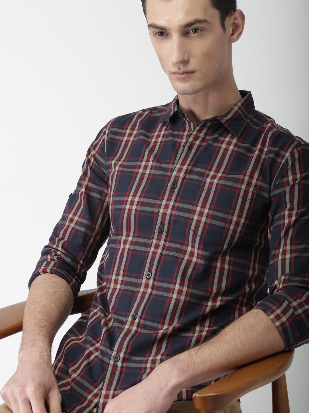 

HIGHLANDER Men Navy & Red Slim Fit Checked Casual Shirt, Navy blue