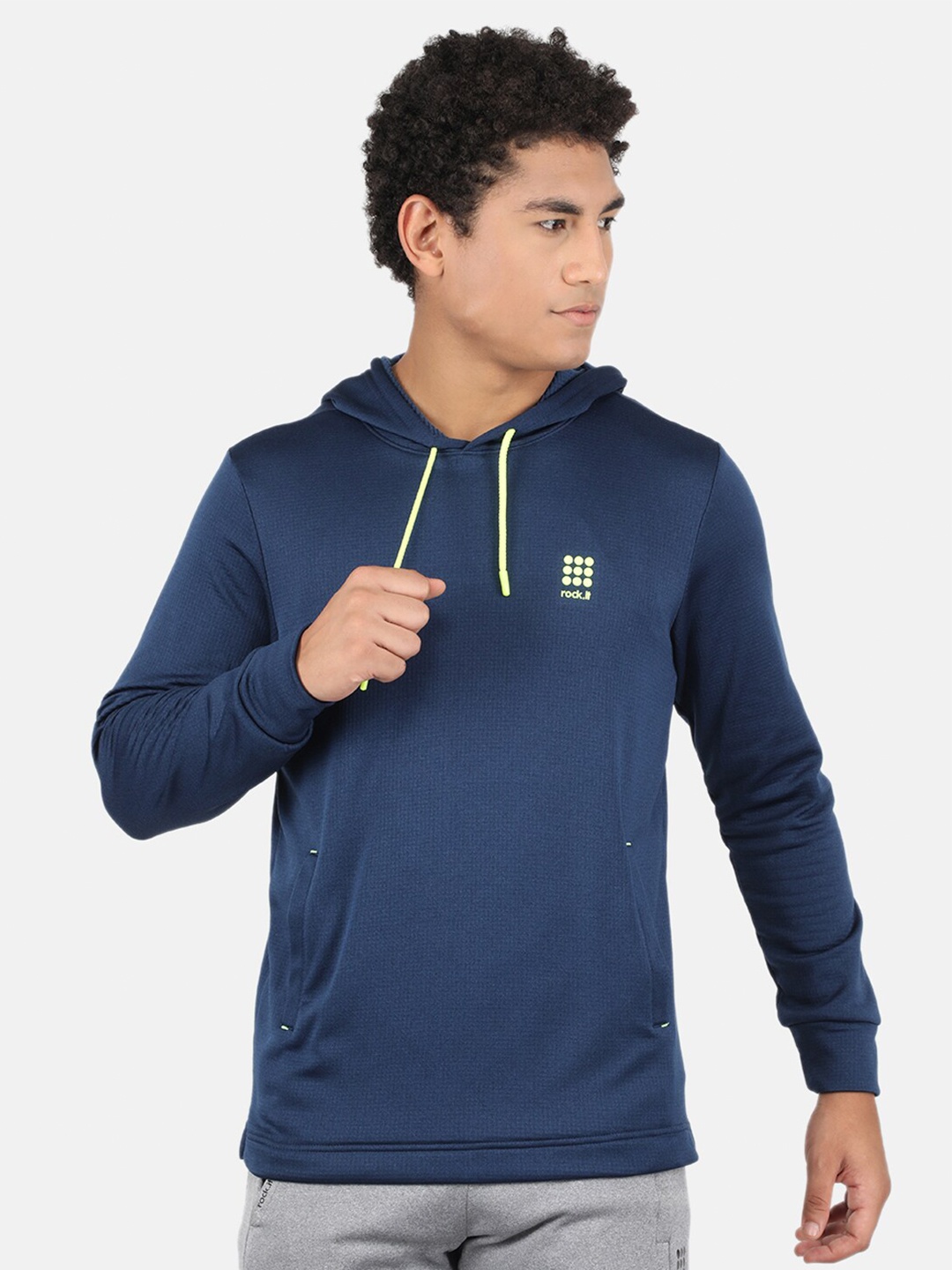 

rock.it Men Blue Hooded Sweatshirt