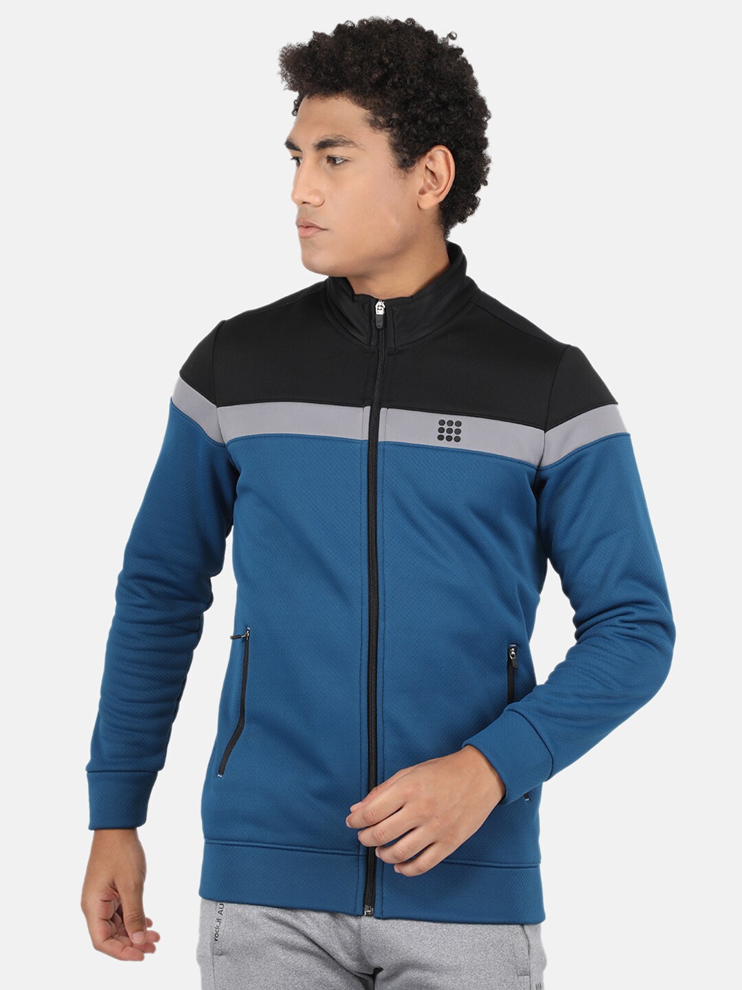 

rock.it Men Blue & Black Colourblocked Sweatshirt