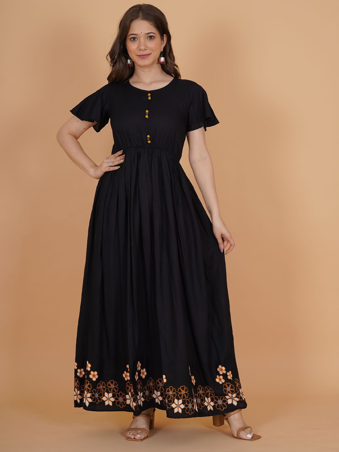 

DAEVISH Women Black Solid Fit and Flare Dress