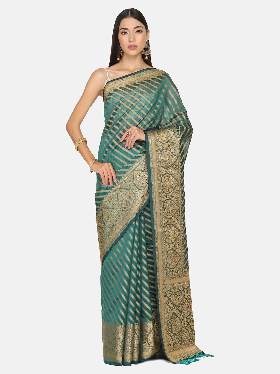 

BOMBAY SELECTIONS Green & Gold-Toned Woven Design Zari Organza Banarasi Saree