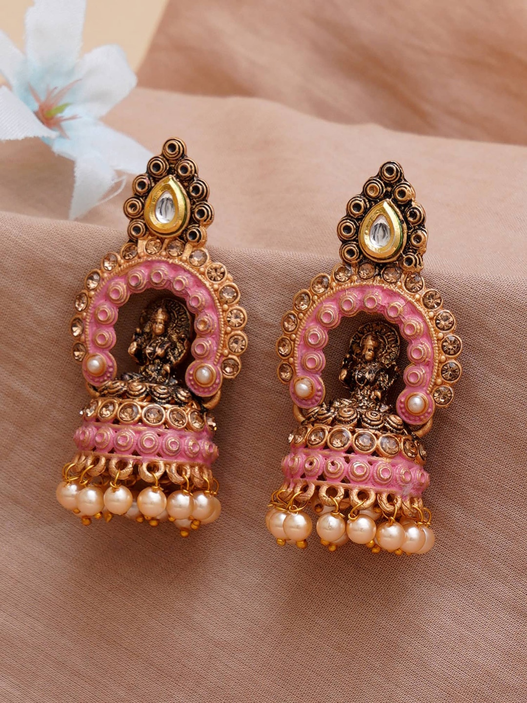 

KARATCART Pink & Gold-Plated Classic Jhumkas Earrings