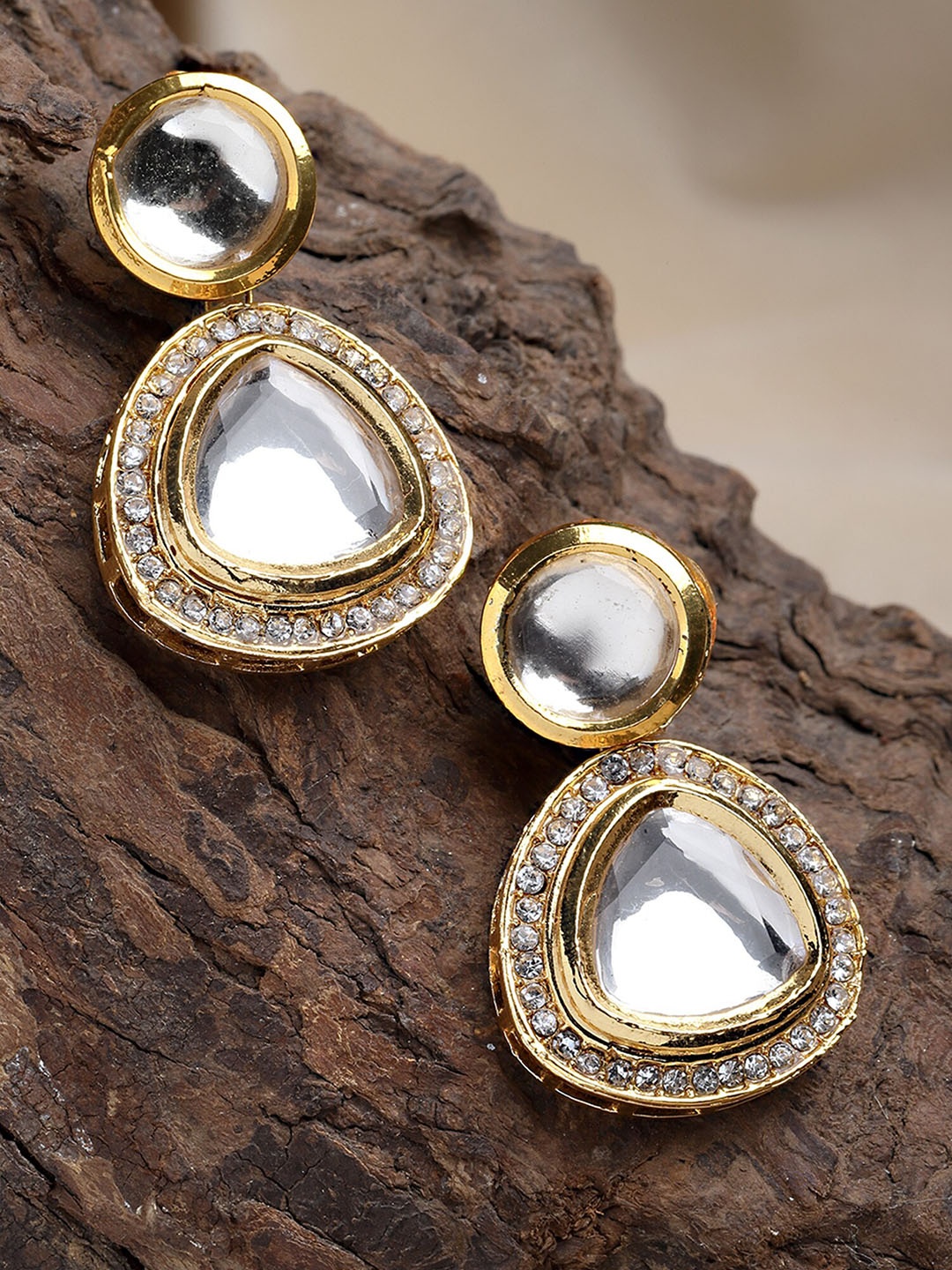 

KARATCART Gold-Plated & White Kundan Classic Drop Earrings