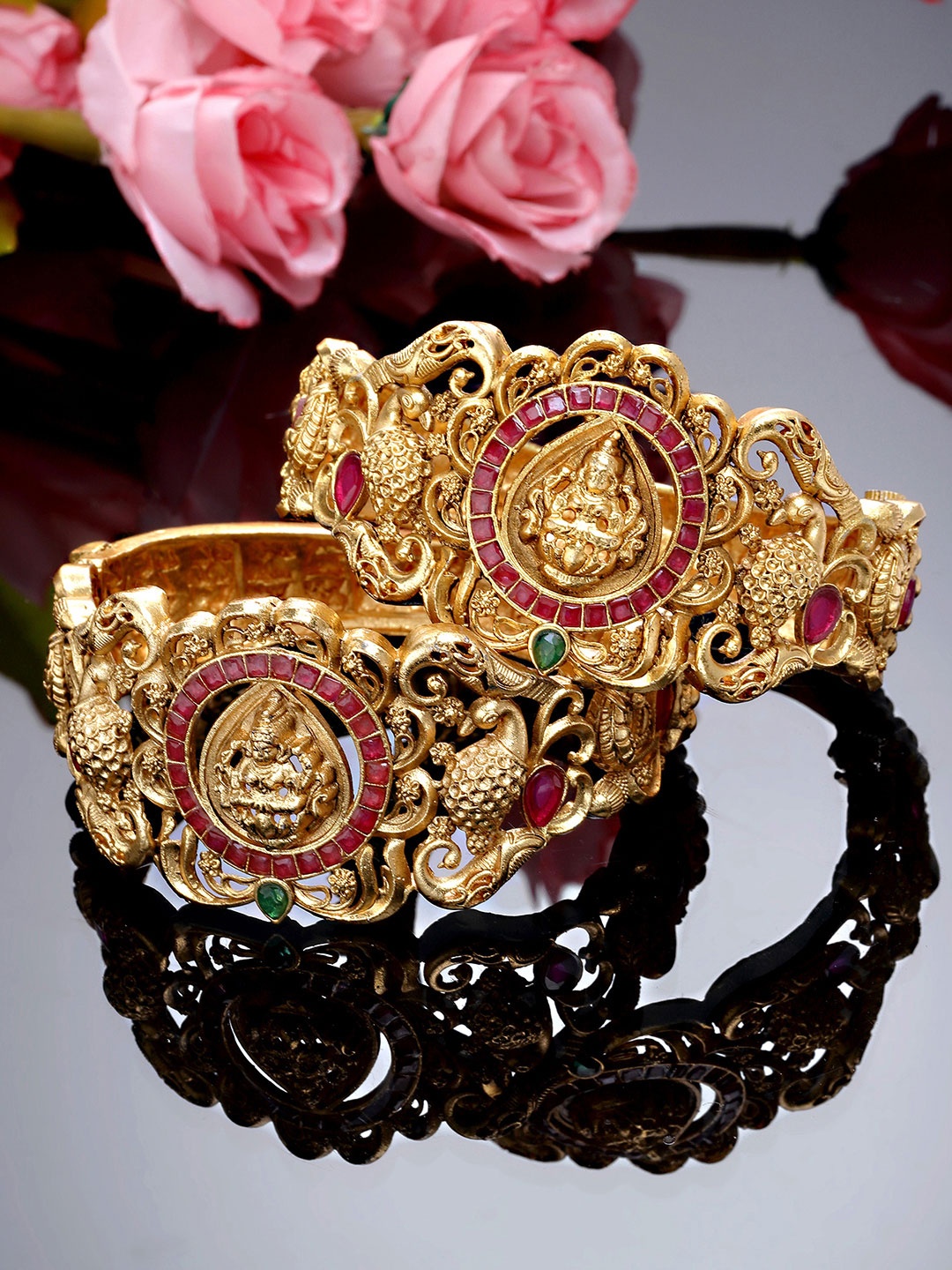 

KARATCART Set Of 2 Gold-Plated Pink Kundan-Studded Bangles