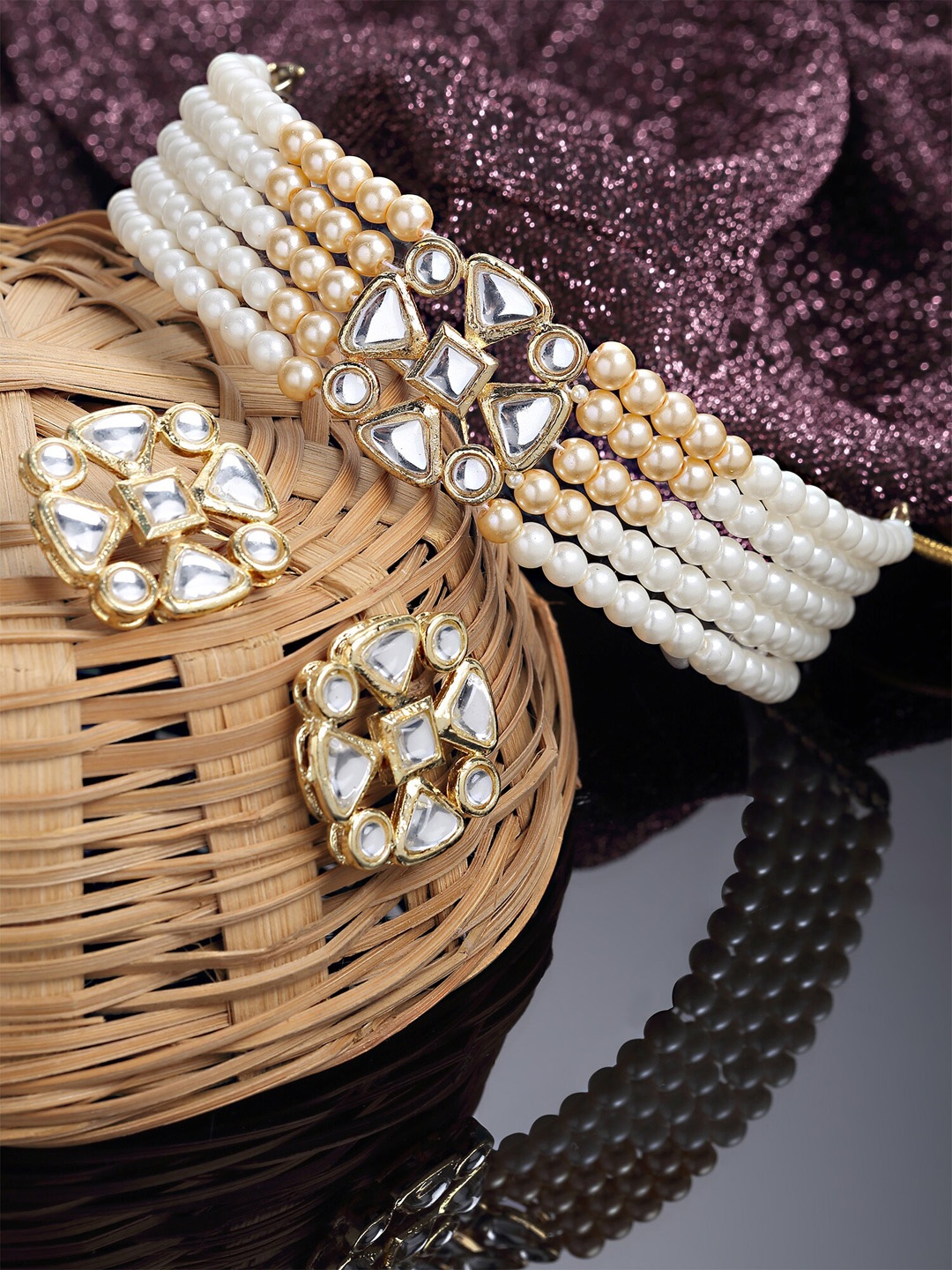 

KARATCART Women Gold Plated Beaded Kundan Choker Jewellery Set