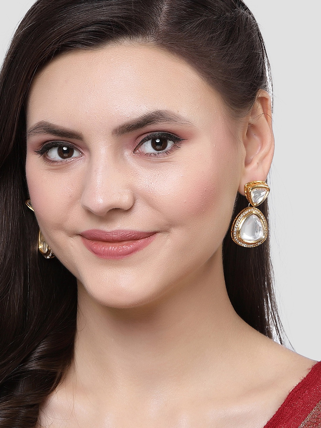 

KARATCART Gold-Plated & White Kundan Classic Drop Earrings