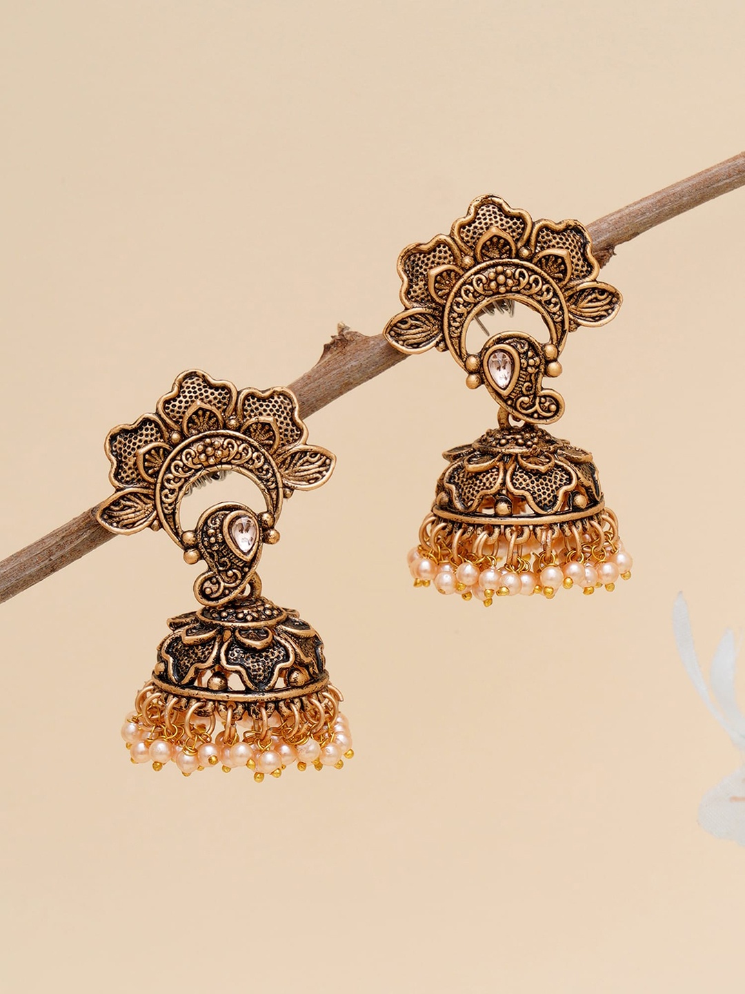 

KARATCART Gold-Plated & White Kundan Classic Jhumkas Earrings