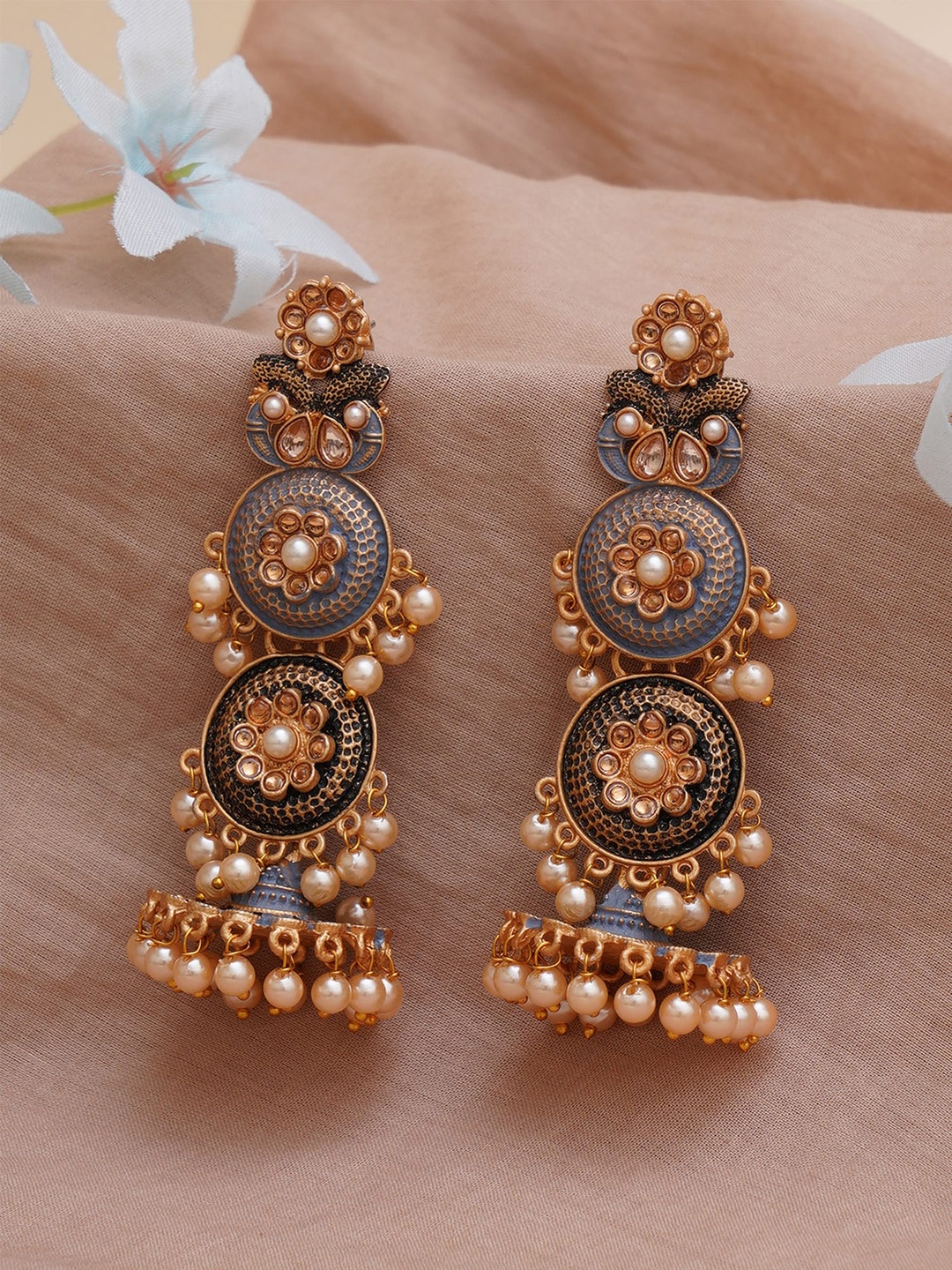

KARATCART Grey & Gold-Plated Antique Classic Jhumkas Earrings