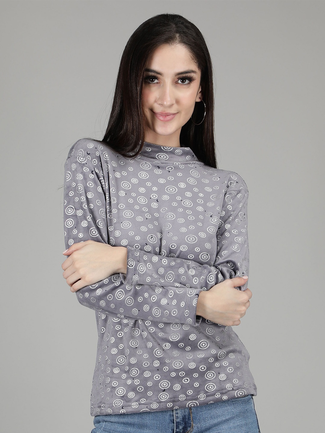 

Sonex Gold Women Grey Geometric Printed High Neck Top