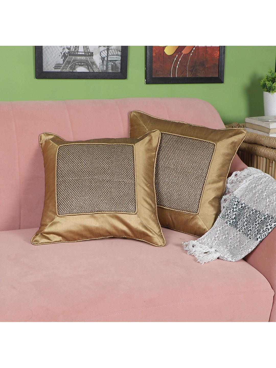 

MFD HOME FURNISHING Set of 2 Brown & Gold Geometric Square Cushion Covers