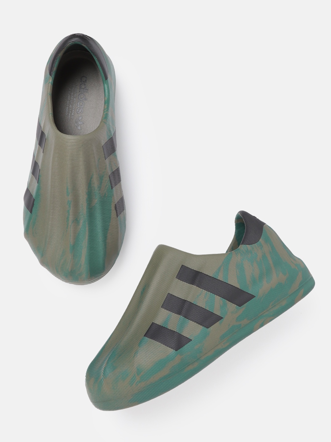 

ADIDAS Originals Men Camouflage Printed Adi Fom Superstar Sneakers, Green