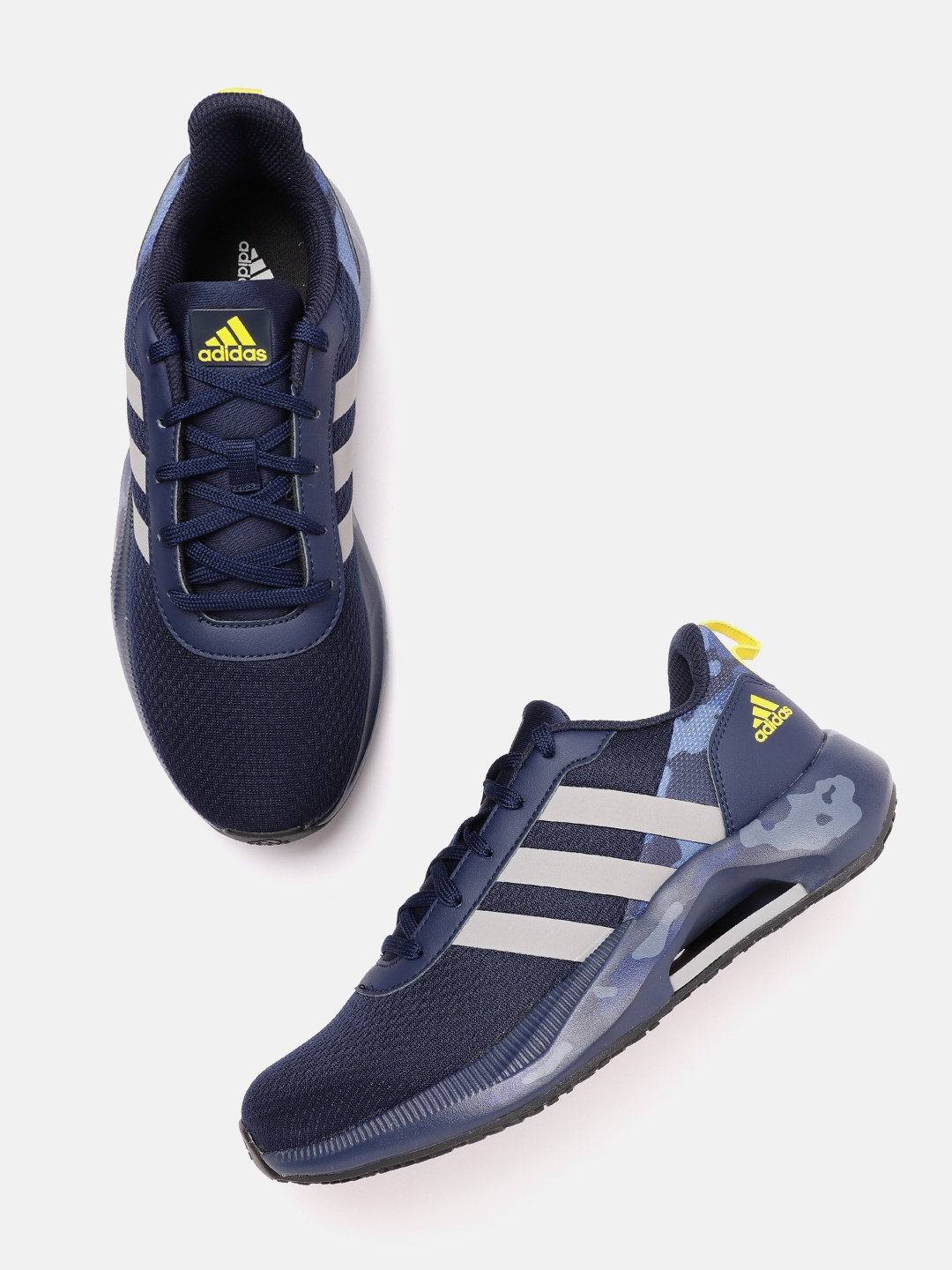 

ADIDAS Men Striped Detail Solder Run Running Shoes, Navy blue