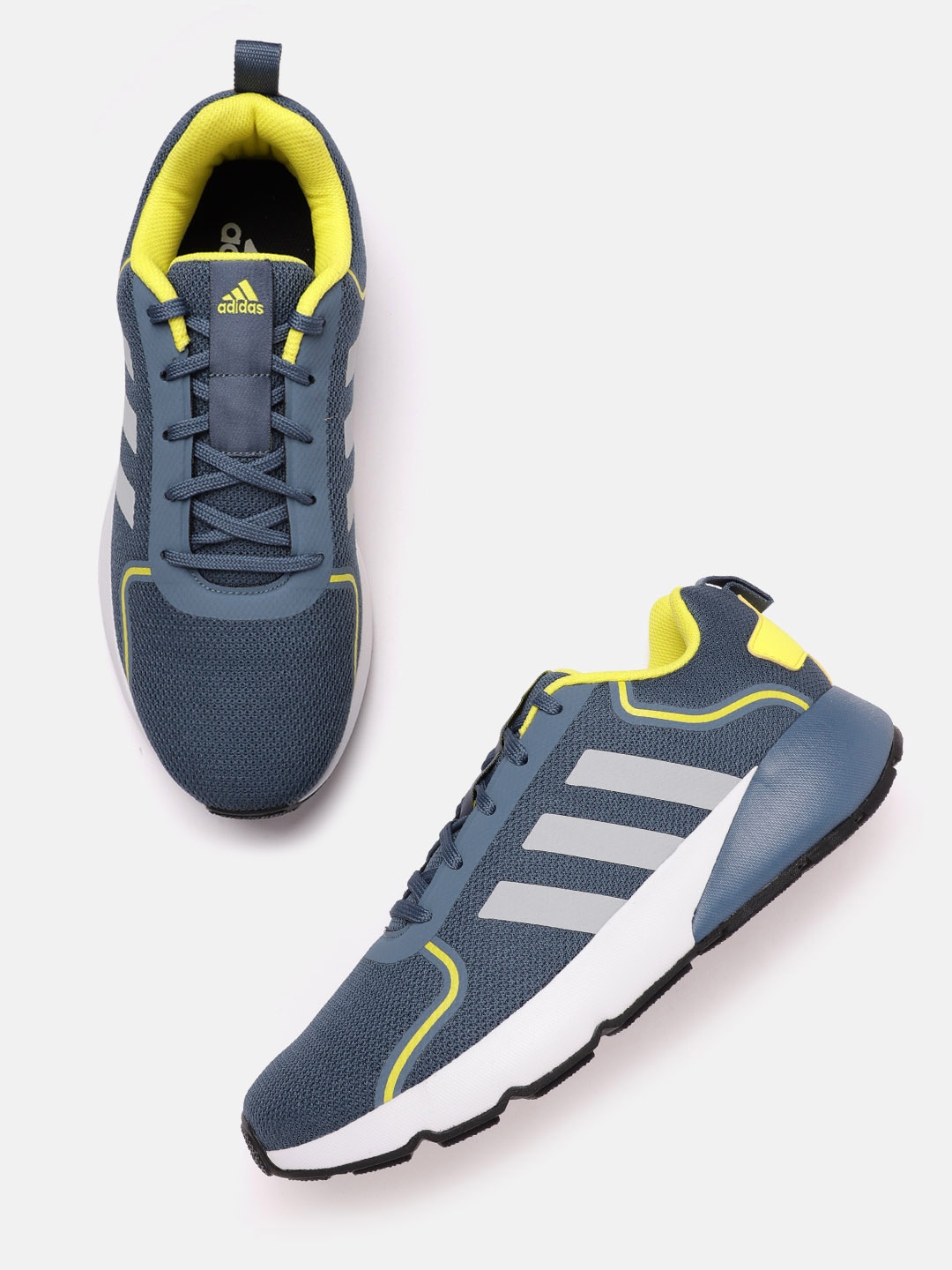 

ADIDAS Men Woven Design VolantRun Running Shoes, Blue