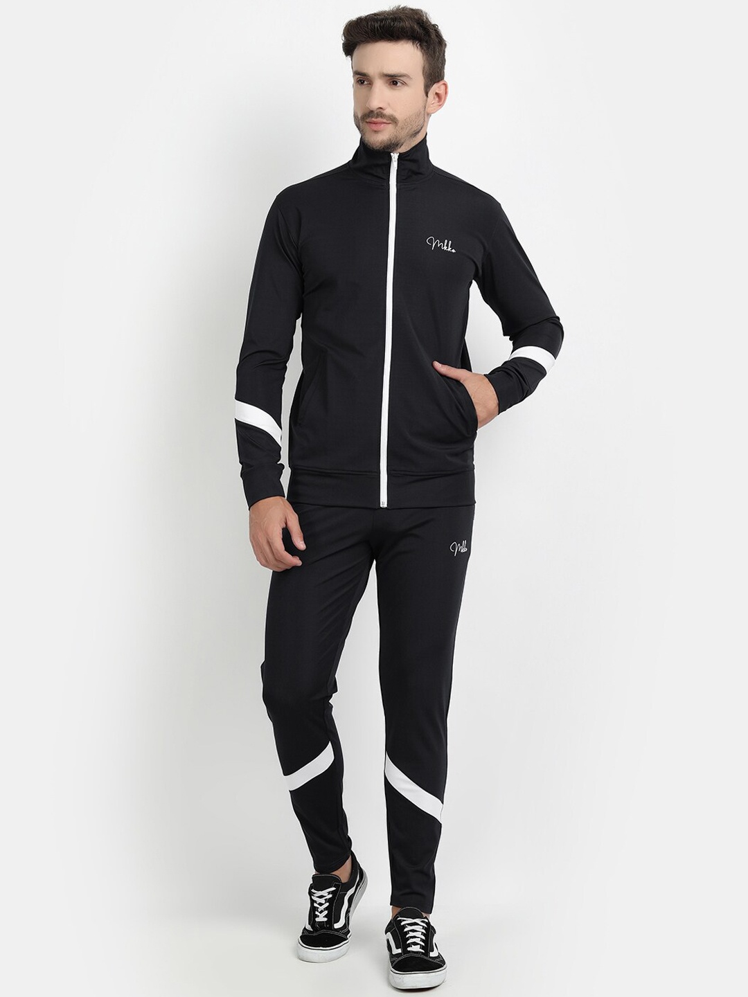 

MKKO Men Black & White Solid Tracksuits