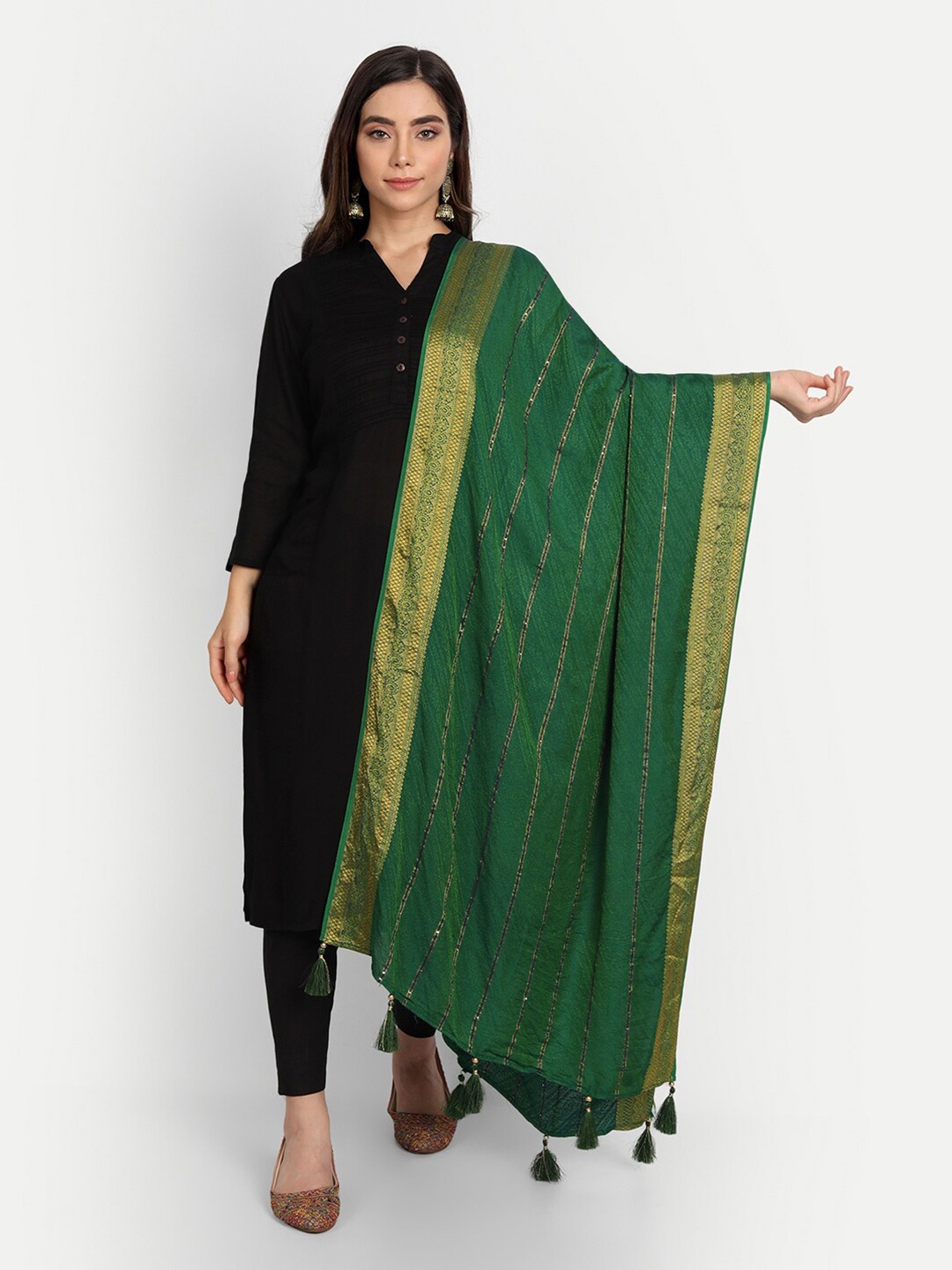 

amraoo Women Green & Gold-Toned Sequined Art Silk Chanderi Dupatta