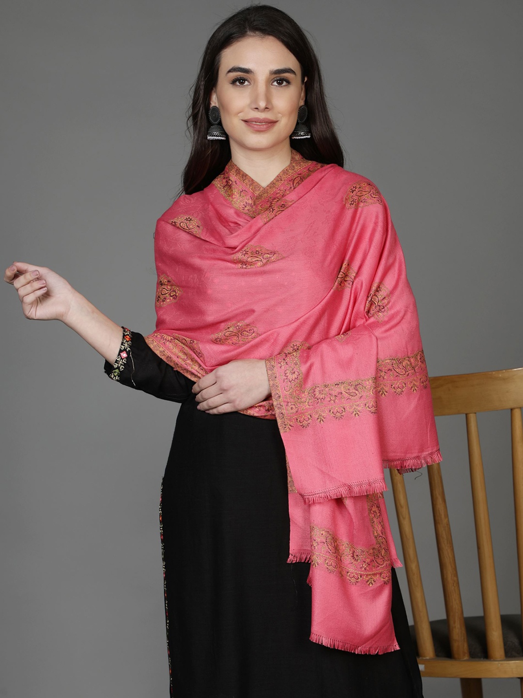 

Moda Chales Women Pink Kani Weave Woolen Shawl