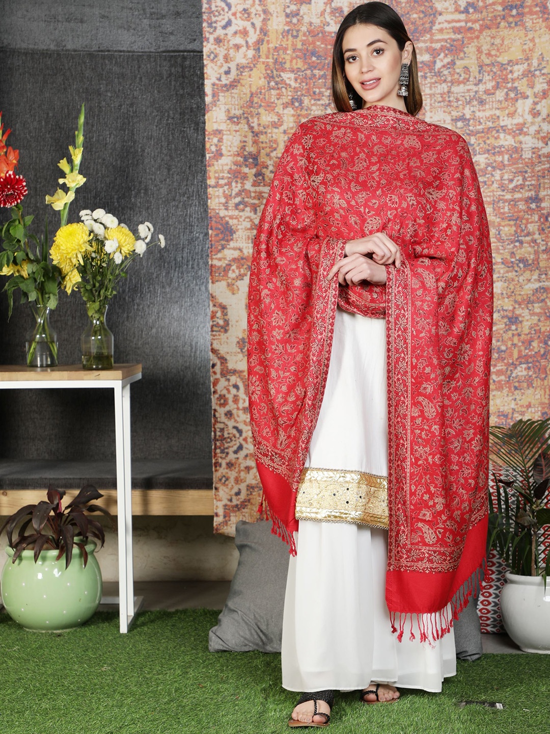 

Moda Chales Women Red Floral Printed Shawl