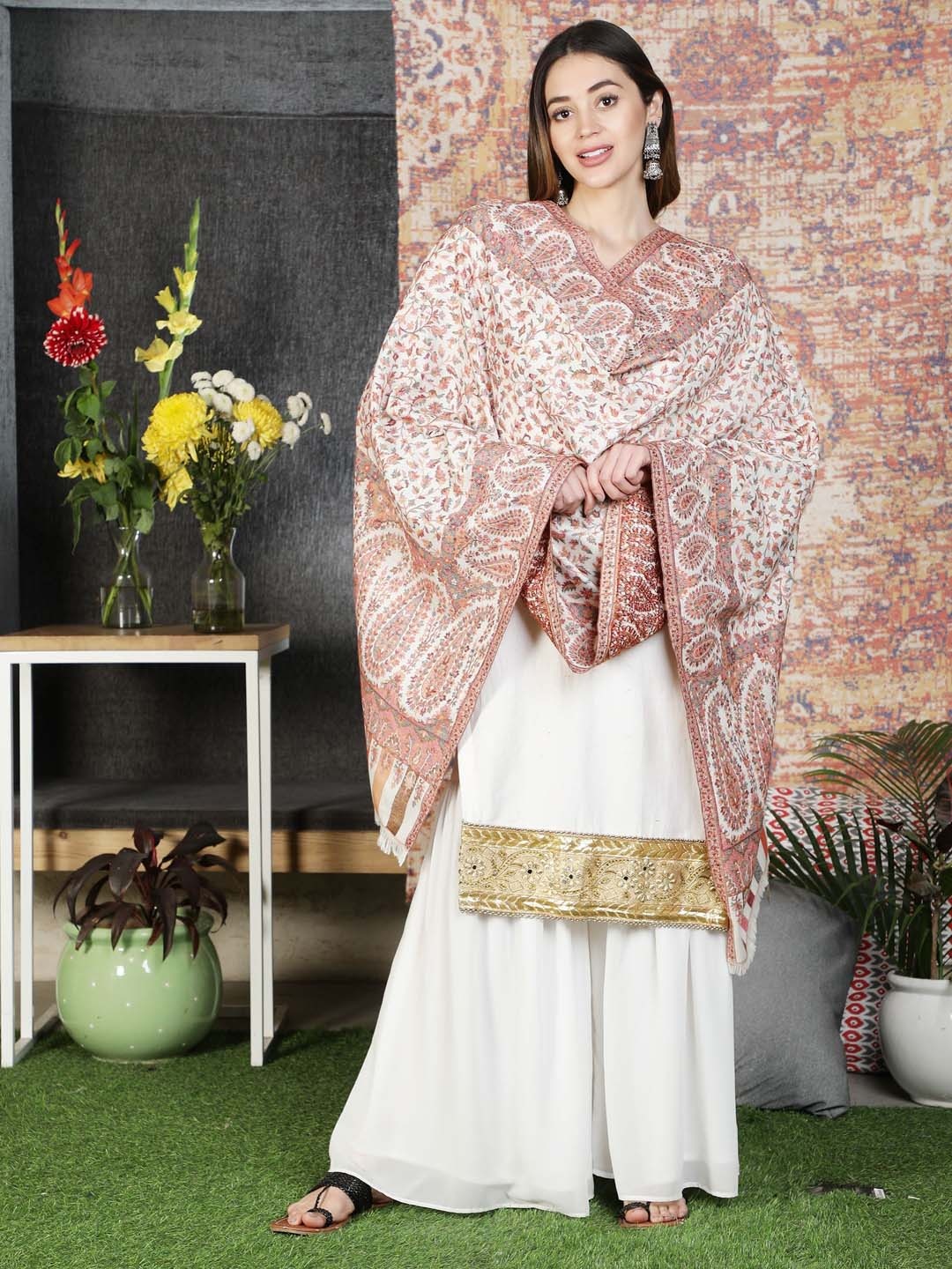

Moda Chales Women White & Pink Floral Kani Weave Woolen Shawl