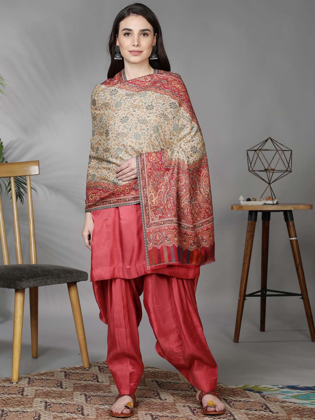 

Moda Chales Women Red & Beige Ethnic Motifs Kani Weave Woolen Shawl
