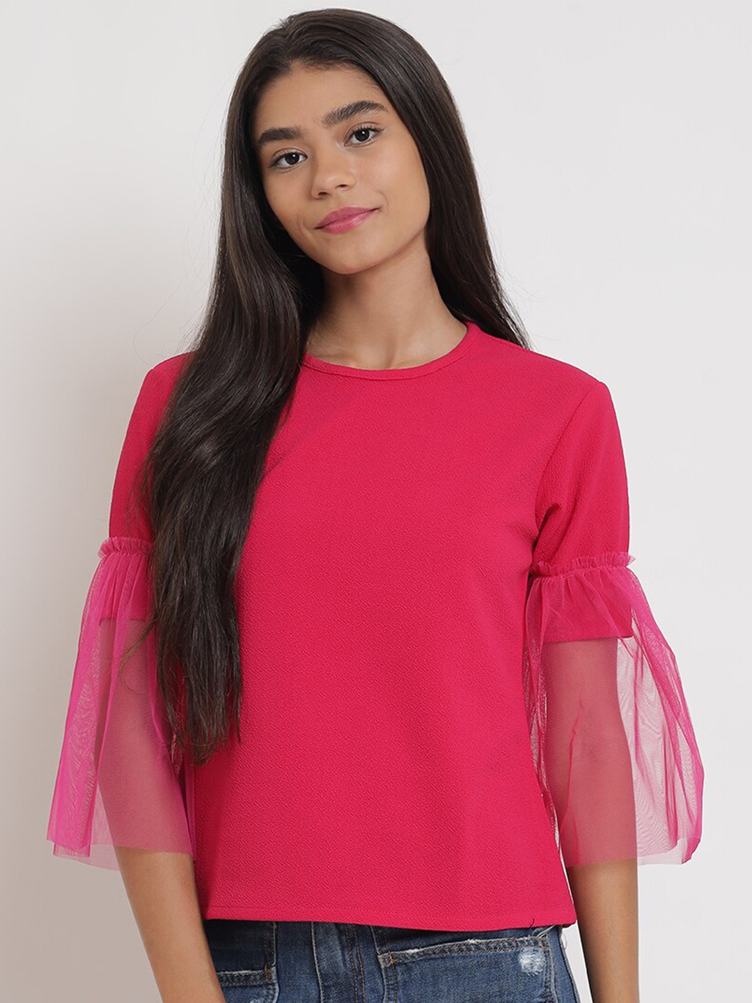 

Anaghakart Pink Solid Net Sleeve Top